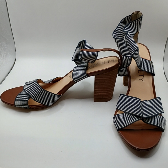 Sole Society Shoes - Sole Society Navy and White Striped Heels